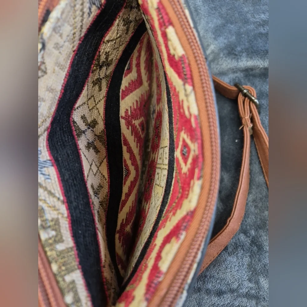 Geometric Patterned Crossbody Bag in Brown and Red